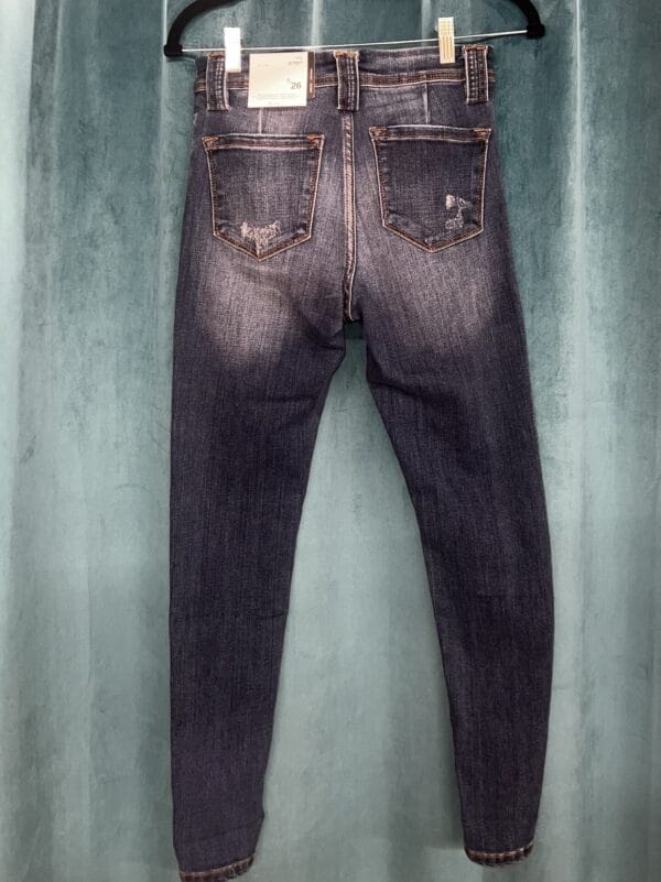 KanCan Mid Rise Cropped Skinny Jean - Image 2